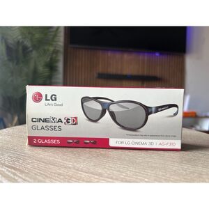 LG Cinema 3D passive glasses, model AG‑F310 (box of 2)
